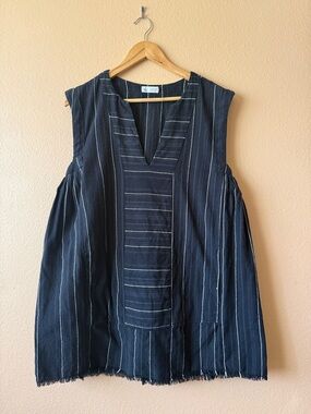 Carve Designs stitched swimsuit beach cover up in size small